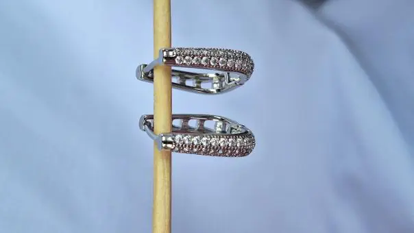 BRINCO BANHADO A OURO 18K OU RÓDIO